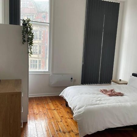 Spacious Flat For 6 City Center Gs305 Sheffield Exterior foto