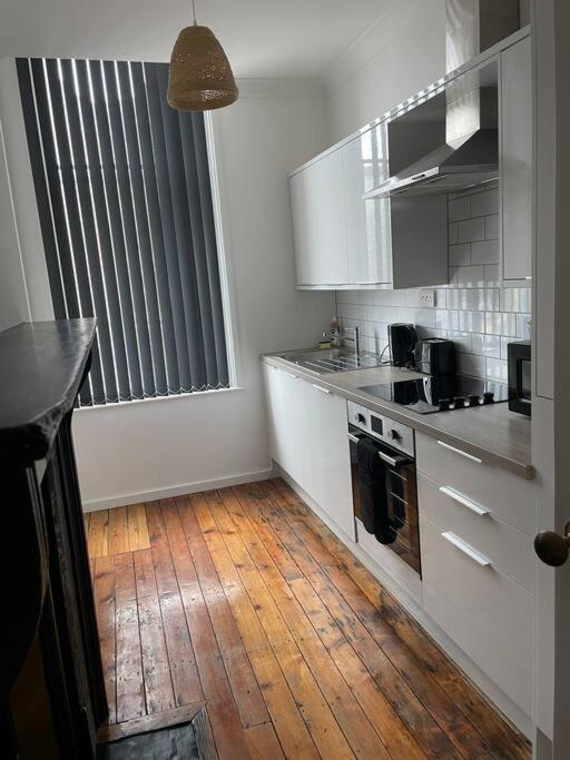 Spacious Flat For 6 City Center Gs305 Sheffield Exterior foto